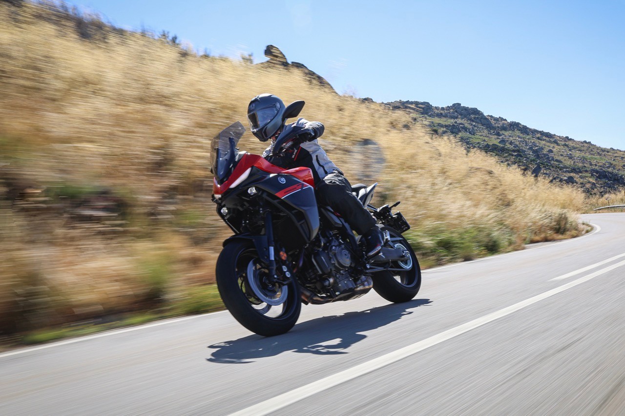 Yamaha Tracer 7: la moto per tutto e per tutti - DueruoteTG #246